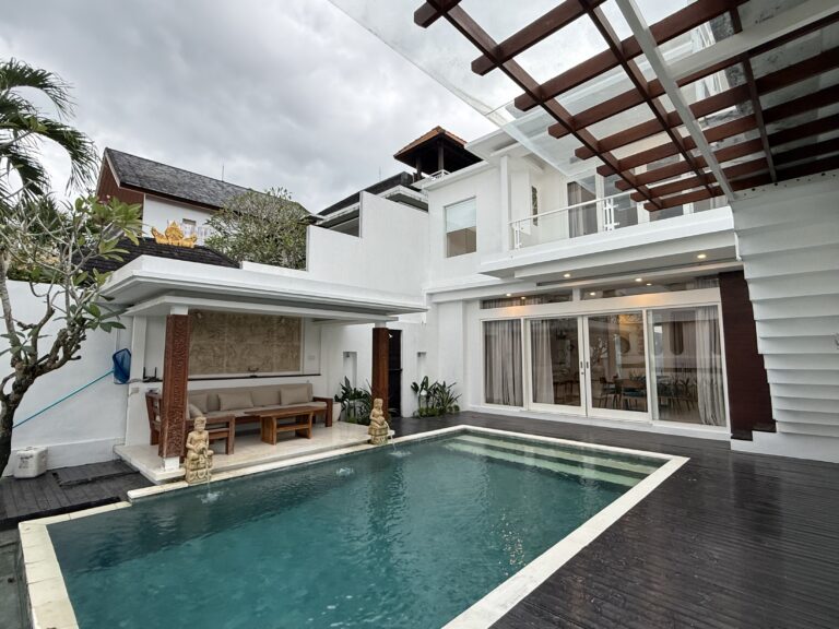 Private pool and terrace at Panoramic Villa